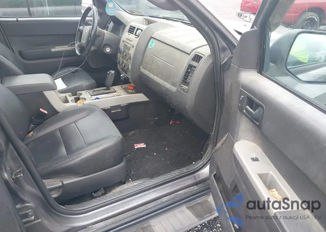 1FMCU93G09KB00918: 42323510