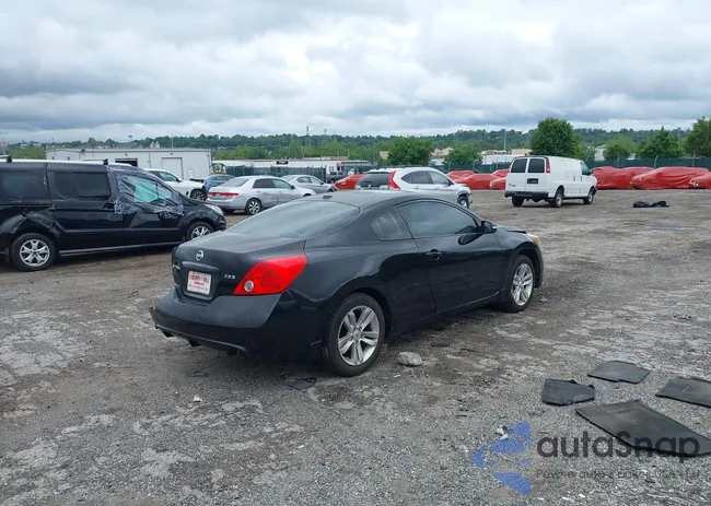 1N4AL2EP6CC199853: 42323574