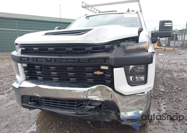 1GB2YLE73NF247823: 42323660