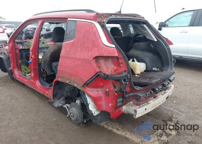 3C4NJDCB7KT791012: 42323712