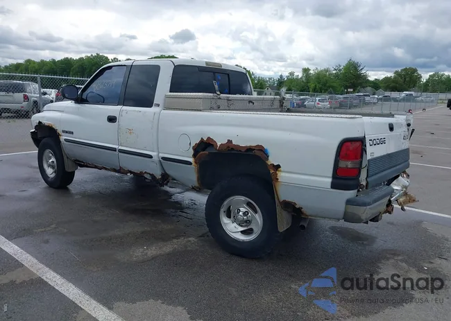 3B7HF12Y2XG116753: 42323719