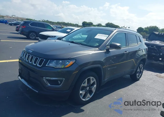 3C4NJDCB0KT811407: 42322906