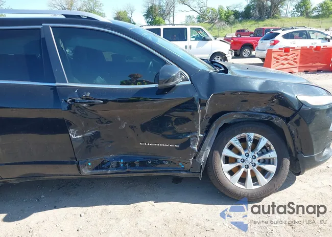 1C4PJMJS1HW645039: 42322935