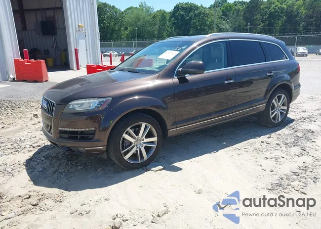 WA1VMBFE8BD010435: 42322944