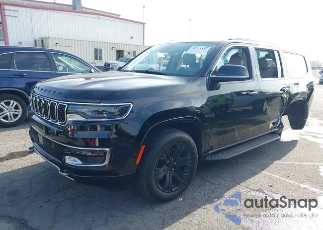 1C4SJSBP7PS552833: 42323132