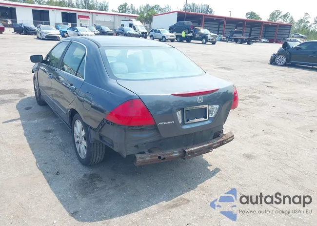 1HGCM56417A042966: 42324226