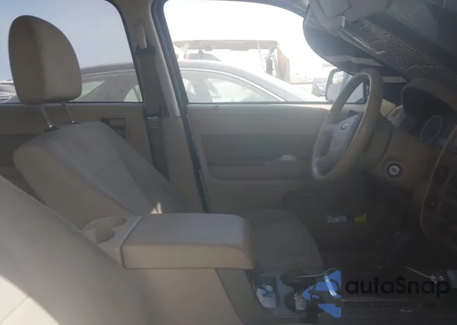 1FMCU0D70CKA17443: 42324230