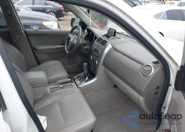 JS3TD0D70C4101207: 42324290