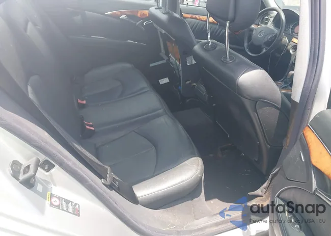 WDBUF65J95A641555: 42324325