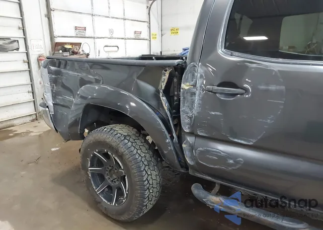 3TMLU4EN9FM206890: 42324339