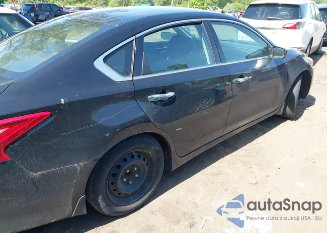 1N4AL3AP0GC161522: 42324440