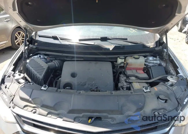 1GNEVJKW8JJ155087: 42324459