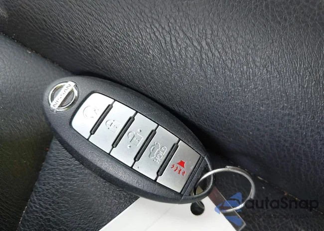 1N4AL3AP0JC187335: 42324475