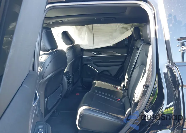 1C4RJYB6XR8612970: 42324488