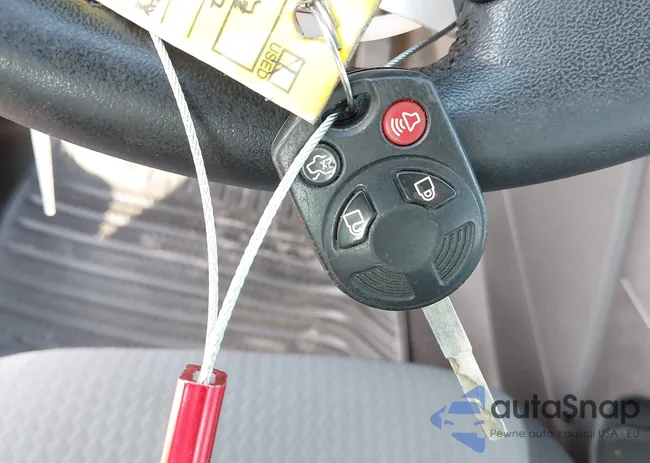 1FADP5AU7HL114797: 42324490