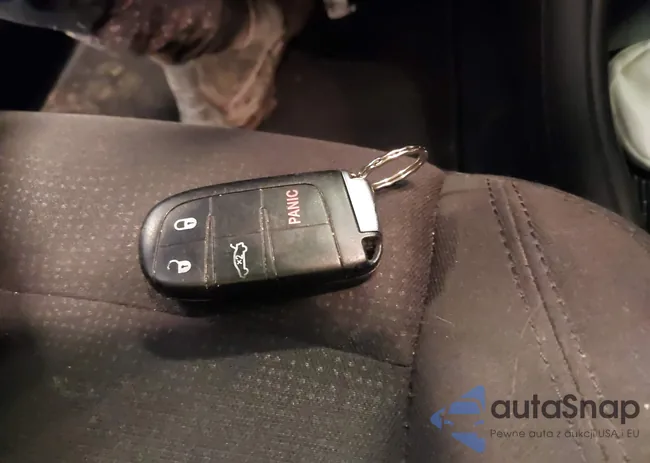 1C3CCCABXFN722873: 42324632