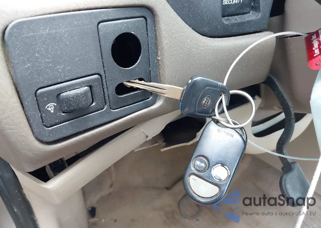 1N4DL01D71C175202: 42324695