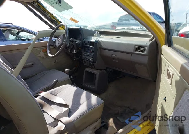 KNJPT06H5L6121639: 42324722