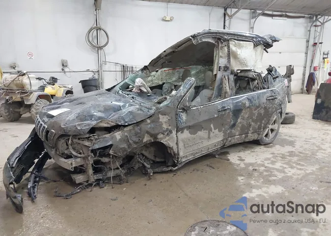 1C4PJMDX0KD452309: 42324723