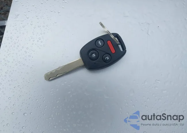 1HGCM56796A042268: 42324756