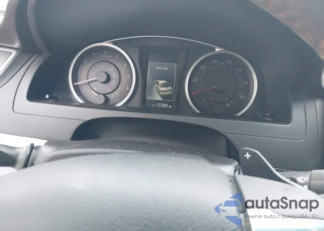 4T1BF1FKXHU727913: 42323790