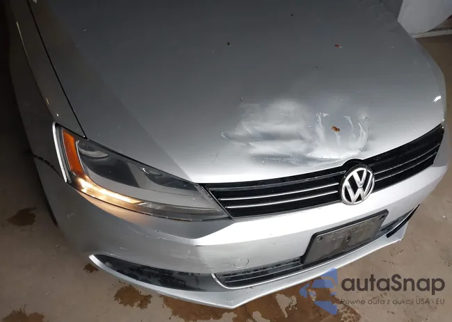 3VWB17AJ4EM336273: 42323791