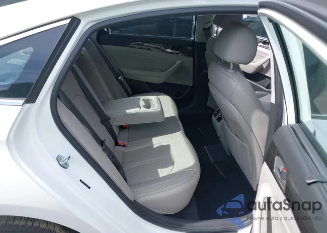 5NPE34AF7JH656062: 42323818