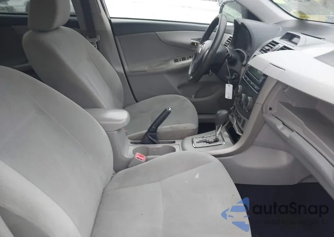 2T1BU4EE6CC918113: 42323872