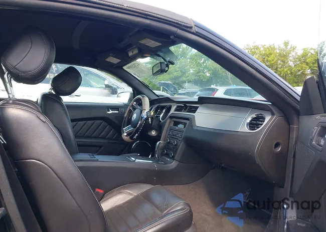 1ZVBP8EM3D5236629: 42323890