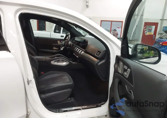 4JGFD6BBXNA831650: 42323894