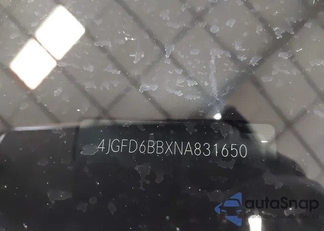 4JGFD6BBXNA831650: 42323894