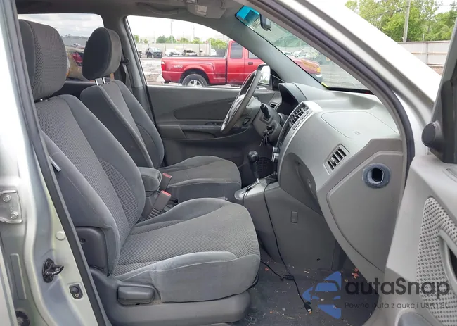 KM8JN12D27U505208: 42323906