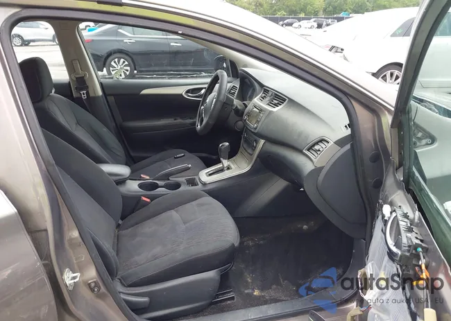 3N1AB7AP8FY244838: 42323928