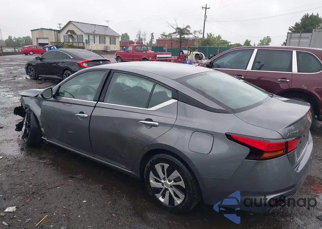 1N4BL4BV3RN320483: 42323972