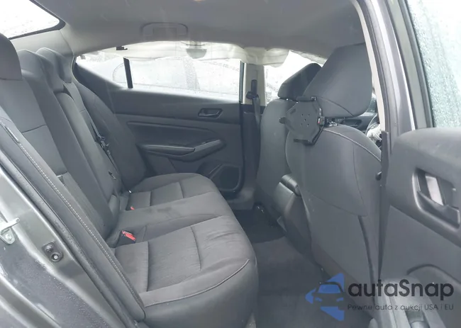 1N4BL4BV3RN320483: 42323972