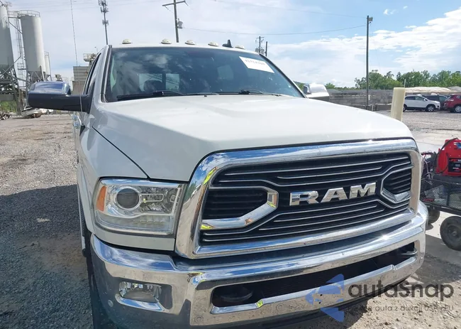 3C6UR5PL5JG261908: 42324100