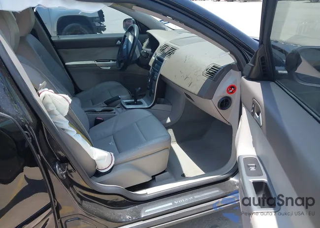 YV1MS382572286360: 42325242