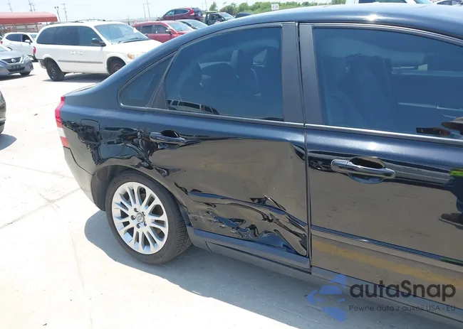 YV1MS382572286360: 42325242