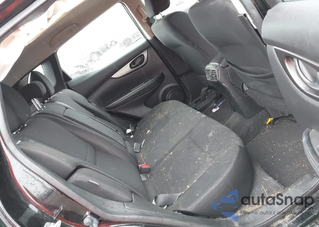 JN1BJ1CV9LW256578: 42325253