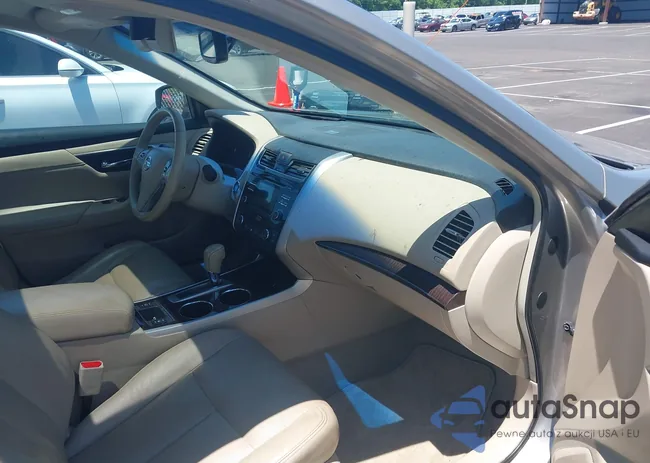 1N4AL3AP8DN588043: 42325292