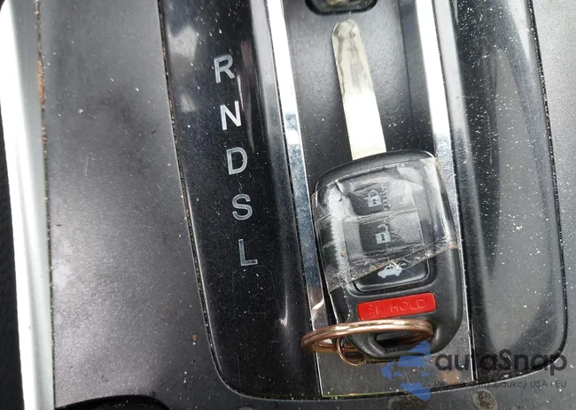 1HGCR2F32DA236926: 42325324