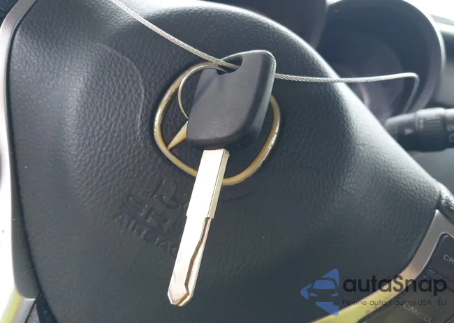 5J8TB18528A013031: 42325436