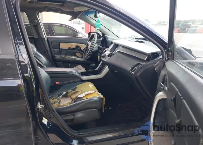 5J8TB18528A013031: 42325436