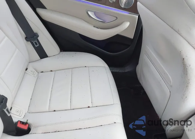 WDDZH6GB9HA136780: 42325570