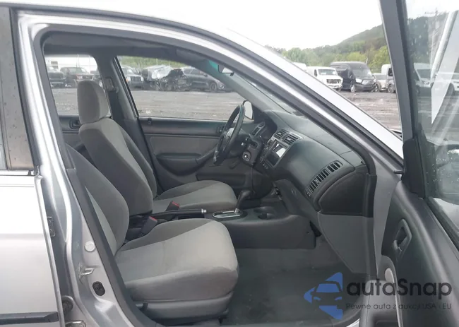 2HGES16192H578040: 42325636