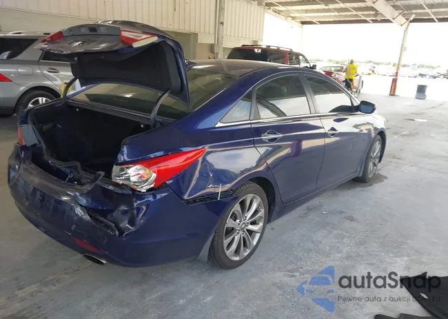 5NPEC4AC2DH616336: 42325641