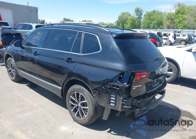 3VV2B7AX4MM121545: 42324784