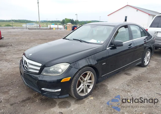 WDDGF4HB2CR223687: 42324885