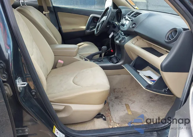 2T3BF4DV0AW069563: 42324975