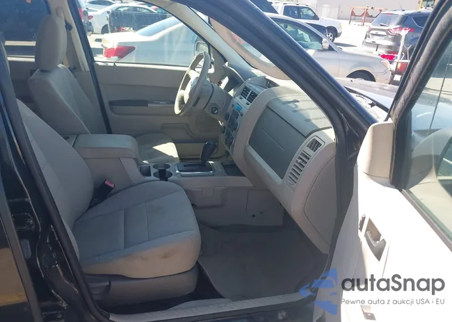 1FMCU9DG3BKC01794: 42325017